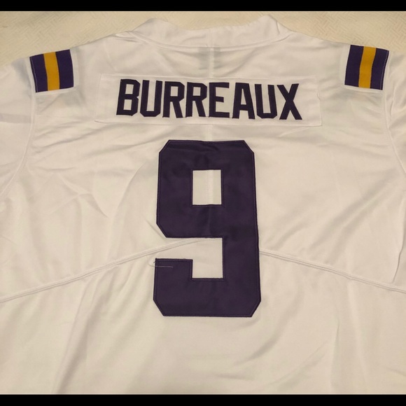 joe burrow cajun spelling jersey